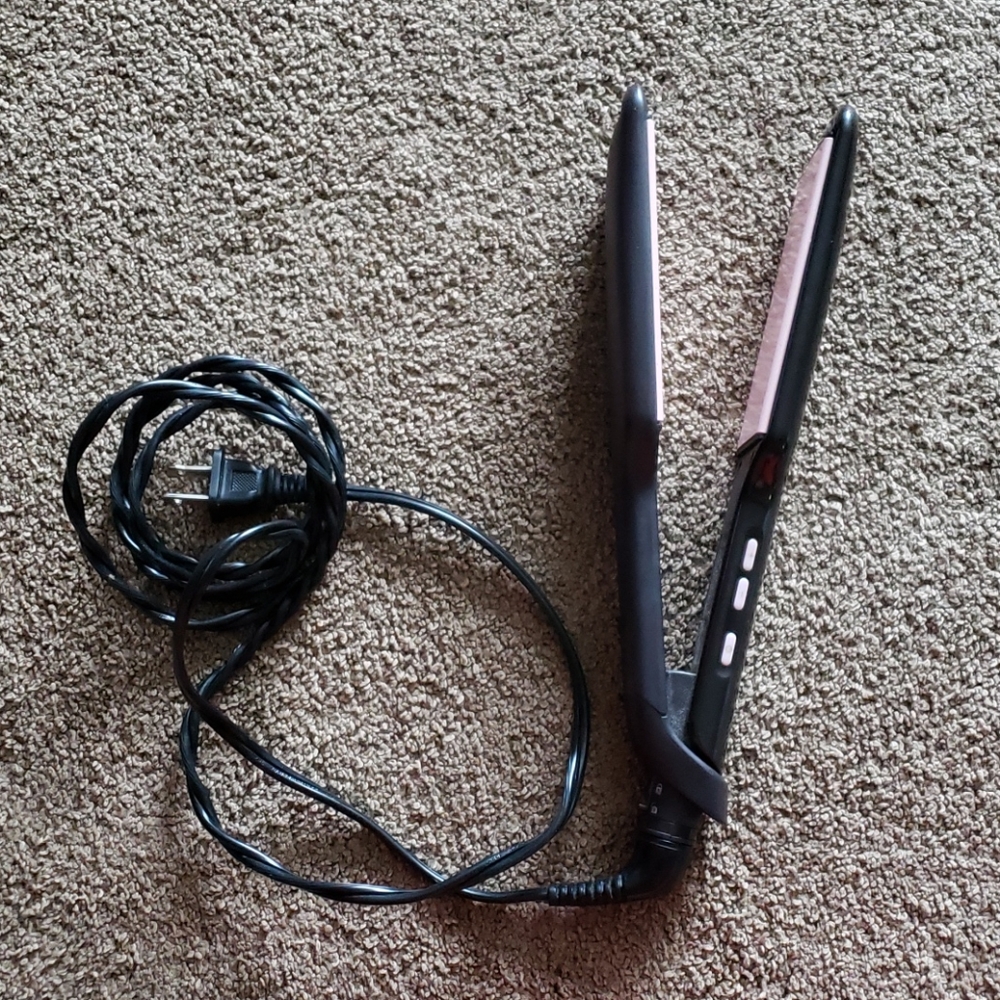 Pearl Ceramic Flat Iron Remington